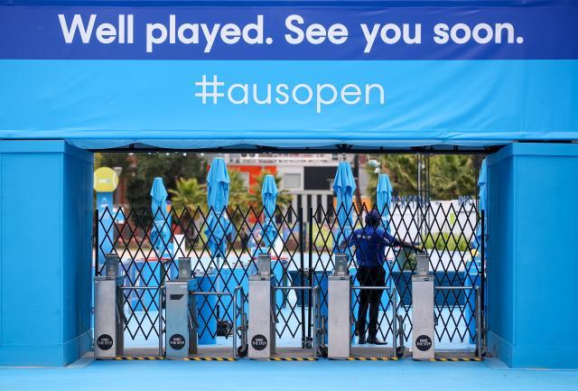 开云官网-张奔斗:全封闭隔离的那72位球员,你们都还好吗?