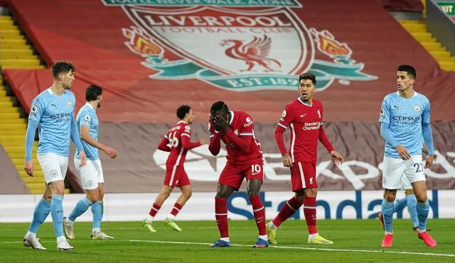 开云体育下载-红军卫冕没戏了前四还能保么?悲观球迷:时代终结!